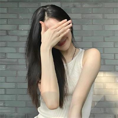 布鲁克斯，草地和可爱脸孔